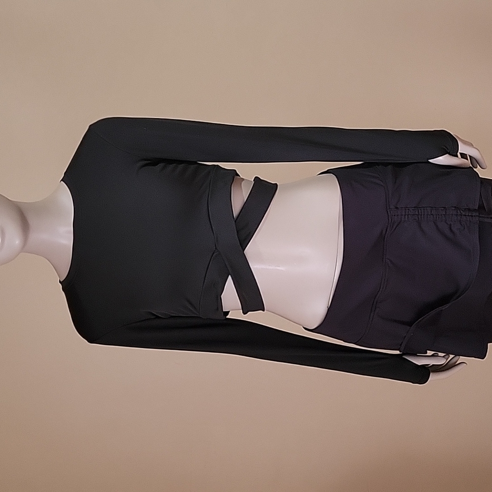 Athletic Black top